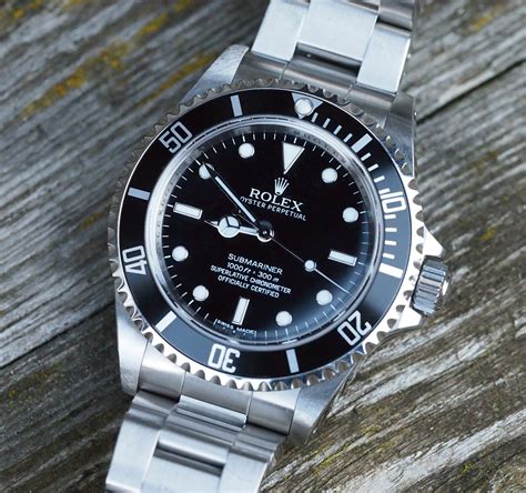 rolex 14060m prezzo opinioni|rolex submariner 14060 vs 14060m.